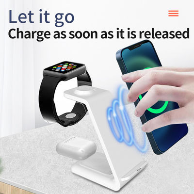 Chargeur sans fil multifonctionnel Qi 3 en 1 15w Pour Iphone Iwatch Type de support téléphonique